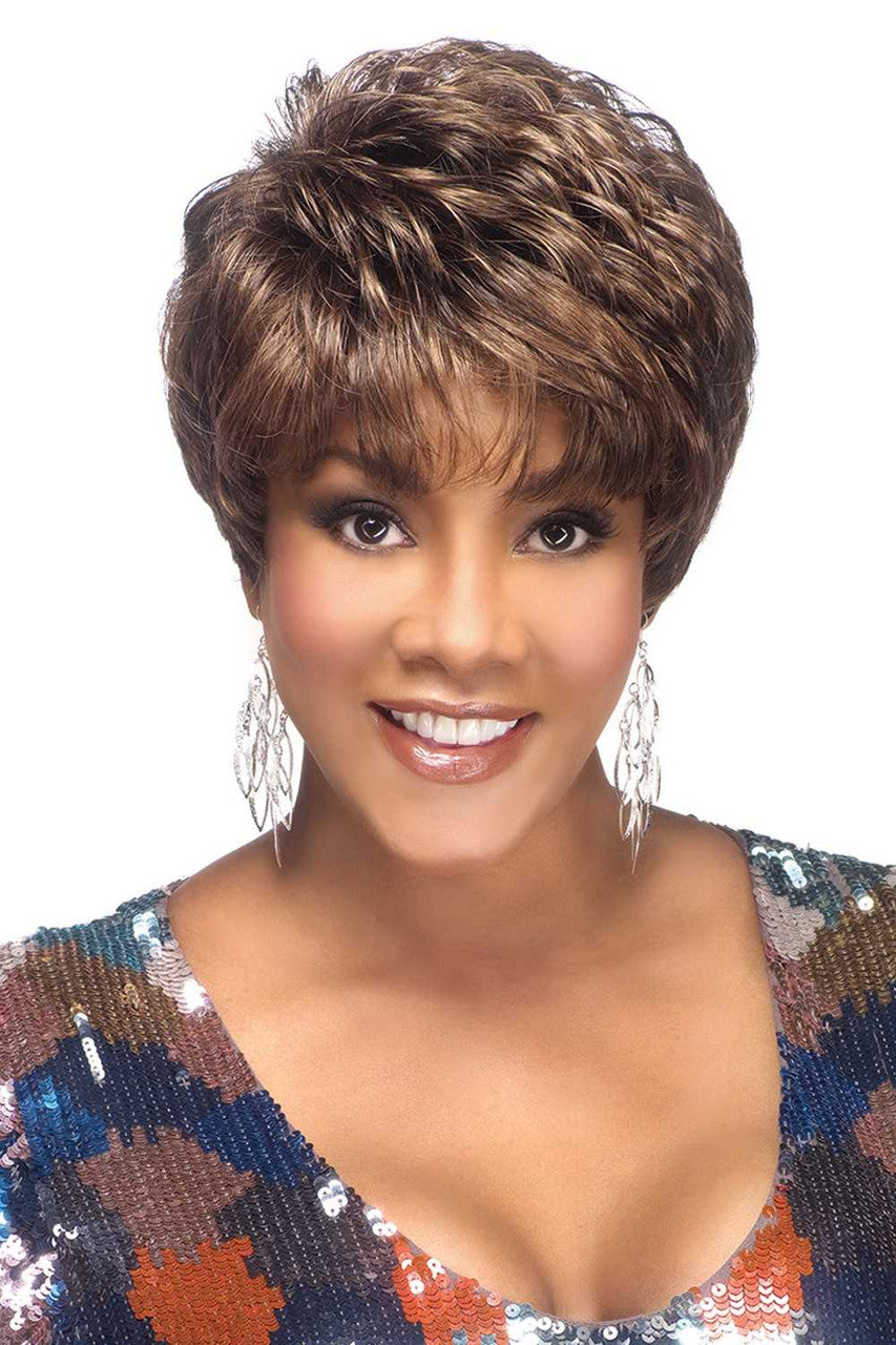 Amy Full Cap Wig ( Amekor ) ( Vivica Fox )